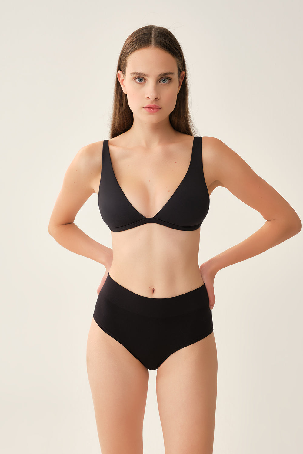 Siyah Seamless Slip